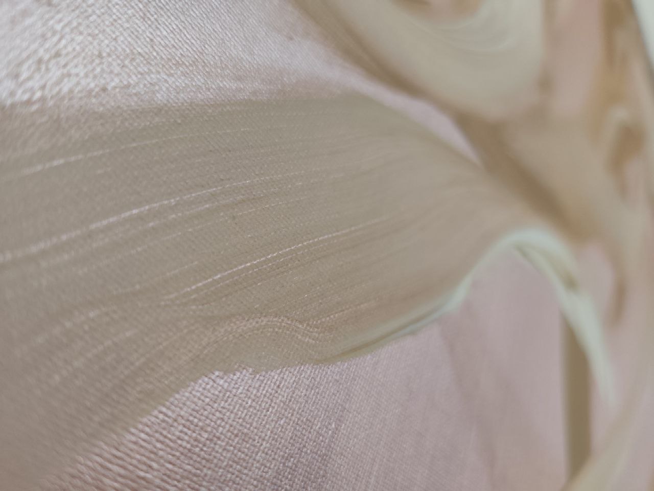 Earthy Grace – 40×60 cm